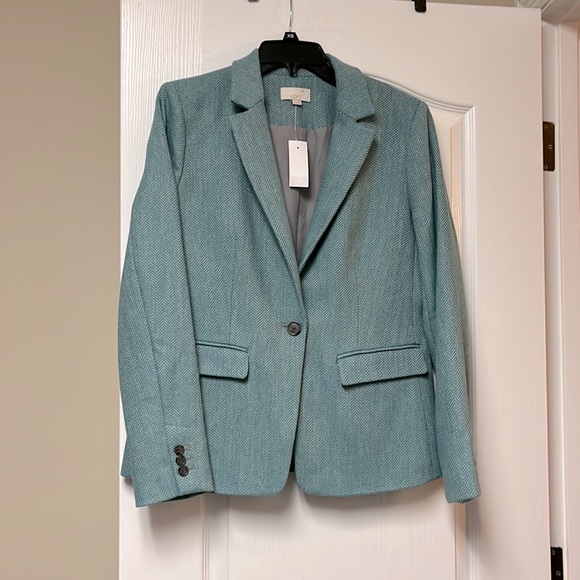 LOFT Jackets & Blazers - LOFT NWT blue-green and gray herringbone blazer. Size 6.